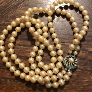 23” Double Strand Glass Pearl Necklace VGC
